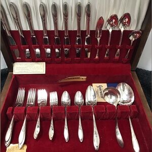 Oneida, The Finest Silverware